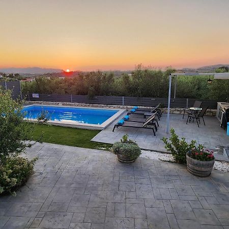 Villa Sheila With Private Pool Roumeli Luaran gambar