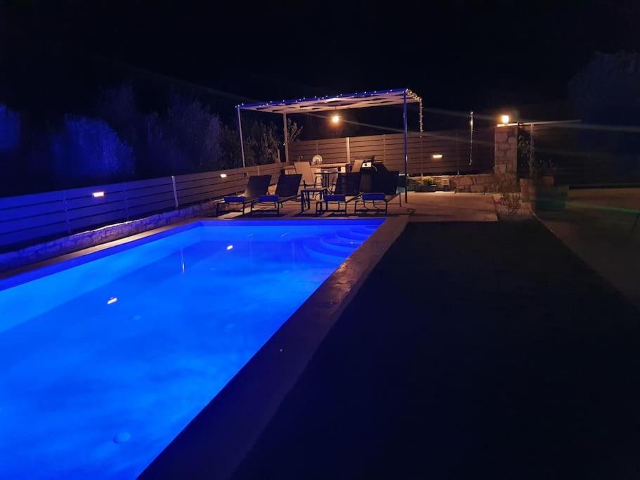 Villa Sheila With Private Pool Roumeli Luaran gambar