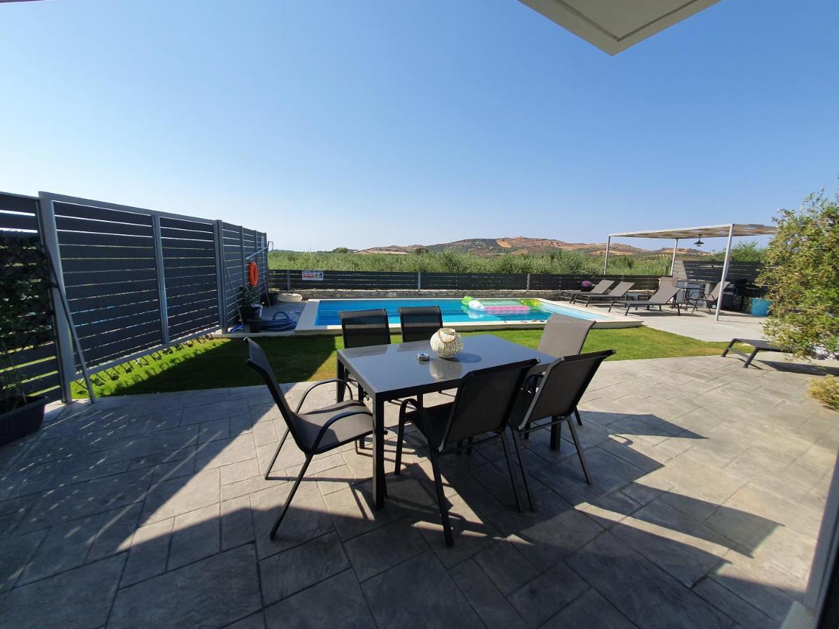 Villa Sheila With Private Pool Roumeli Luaran gambar