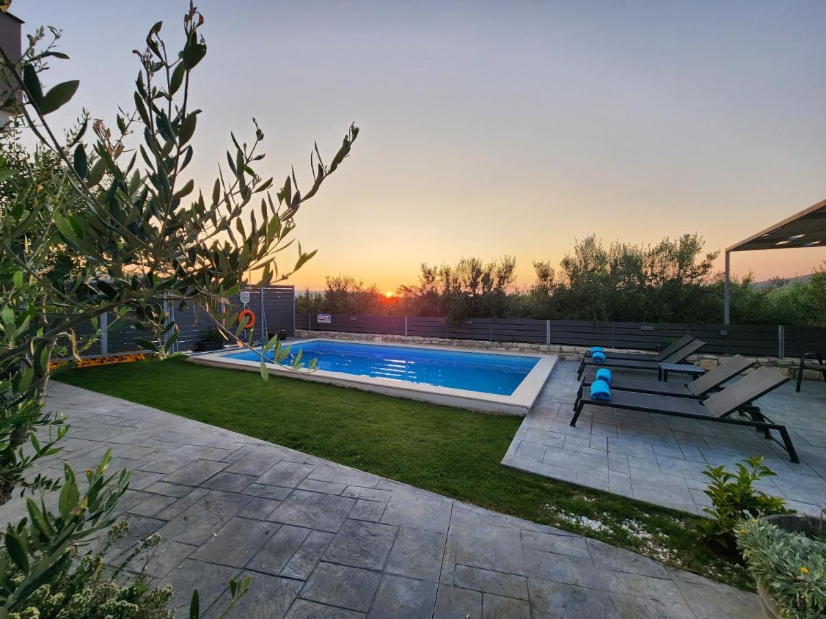 Villa Sheila With Private Pool Roumeli Luaran gambar