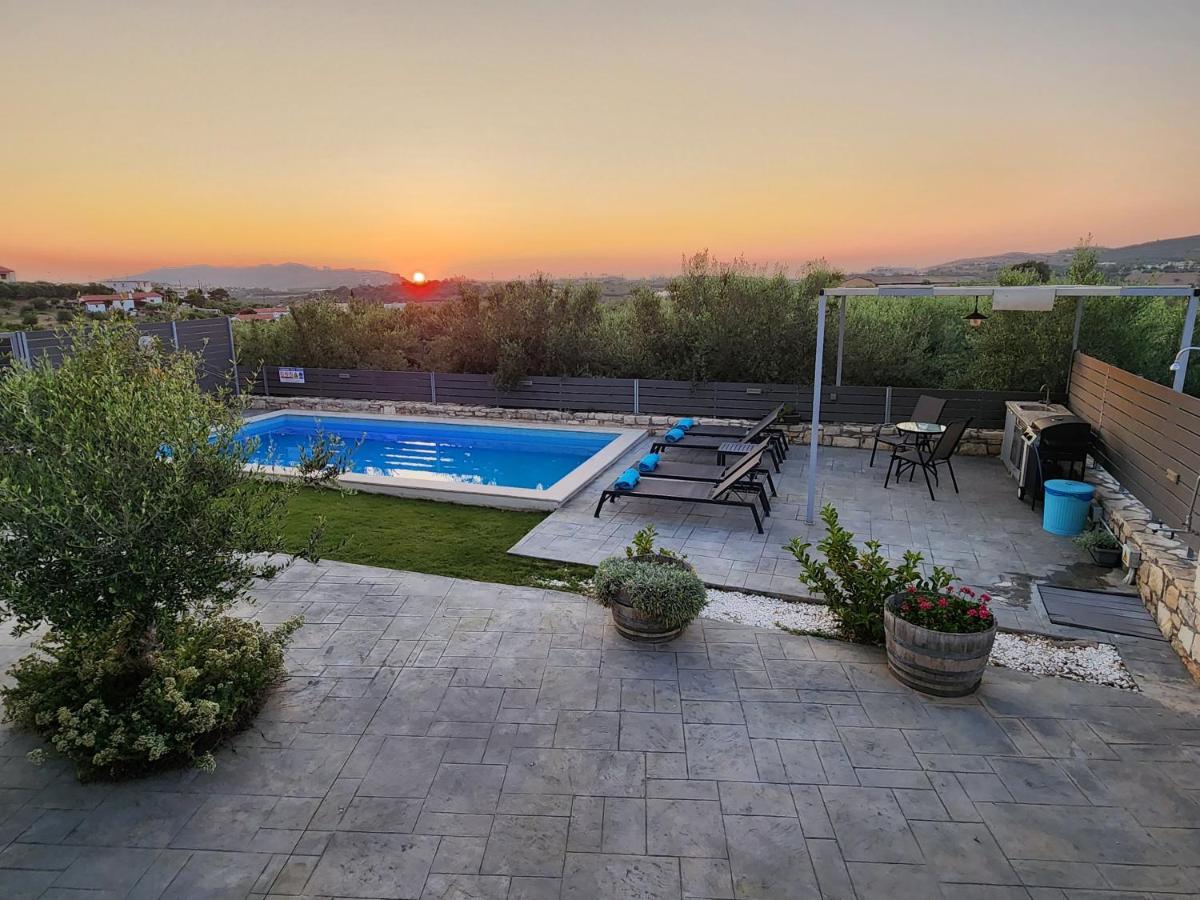 Villa Sheila With Private Pool Roumeli Luaran gambar